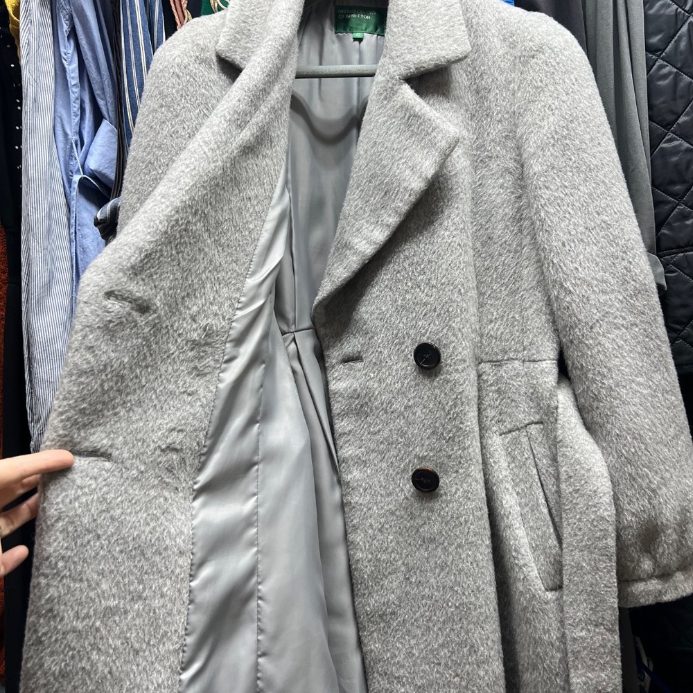 Benetton wool coat. - Picture 2 of 4